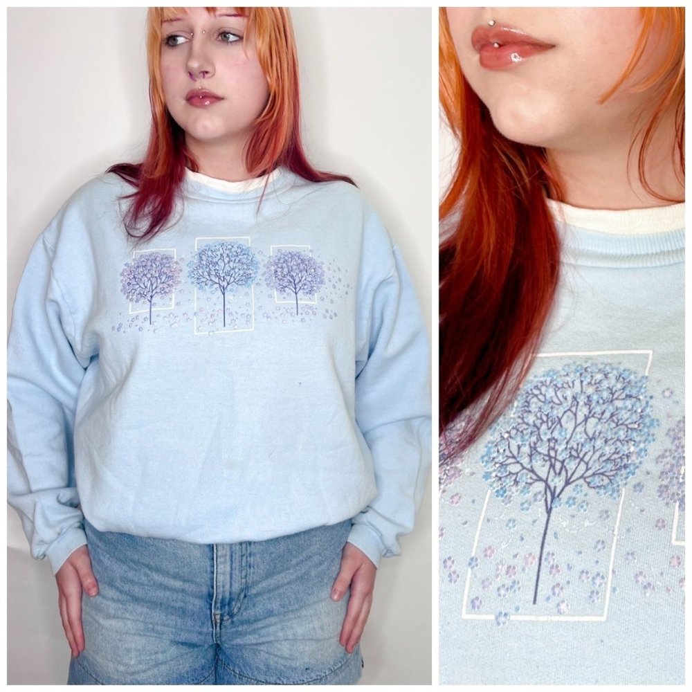 Vintage 80s Granny collared Sweatshirt Crewneck L Large Pastel Blue Cottage